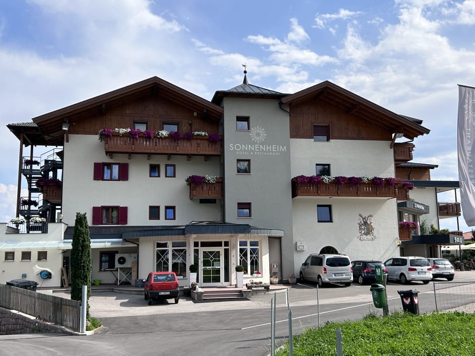 Außenansicht Hotel Sonnenheim