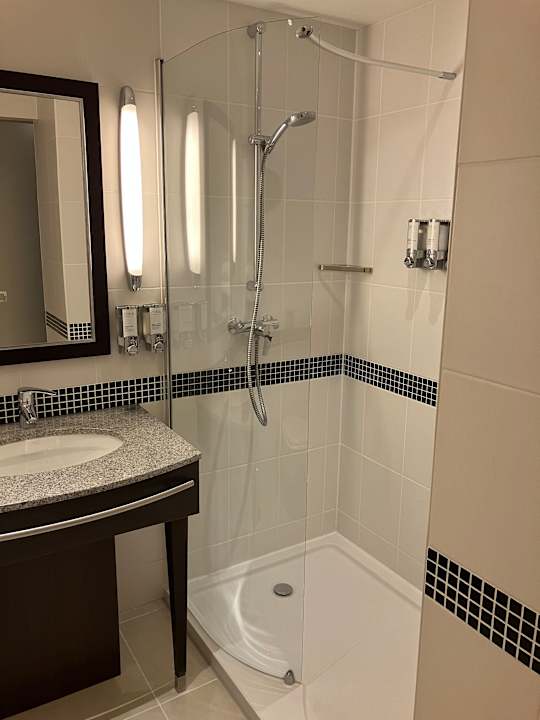 Zimmer Hampton by Hilton Berlin City West