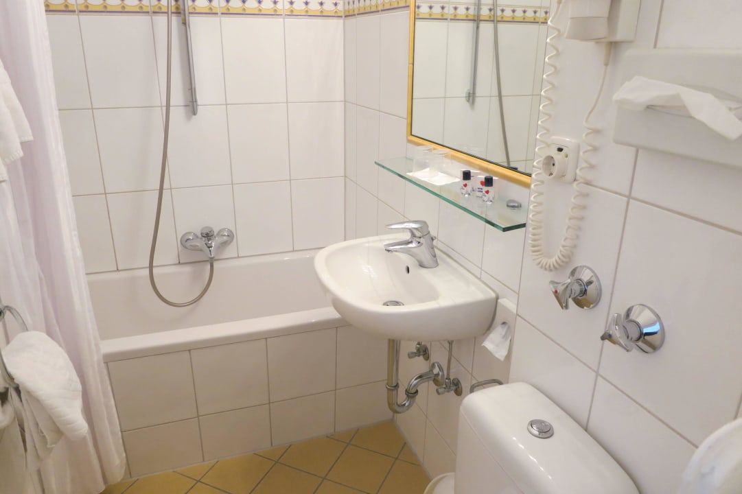 Badzimmer Hotel Ludwig