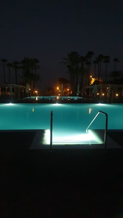 Pool Hotel Riu Paraiso Lanzarote