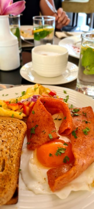 Gastro Centara Mirage Beach Resort Dubai - A World of Family Fun