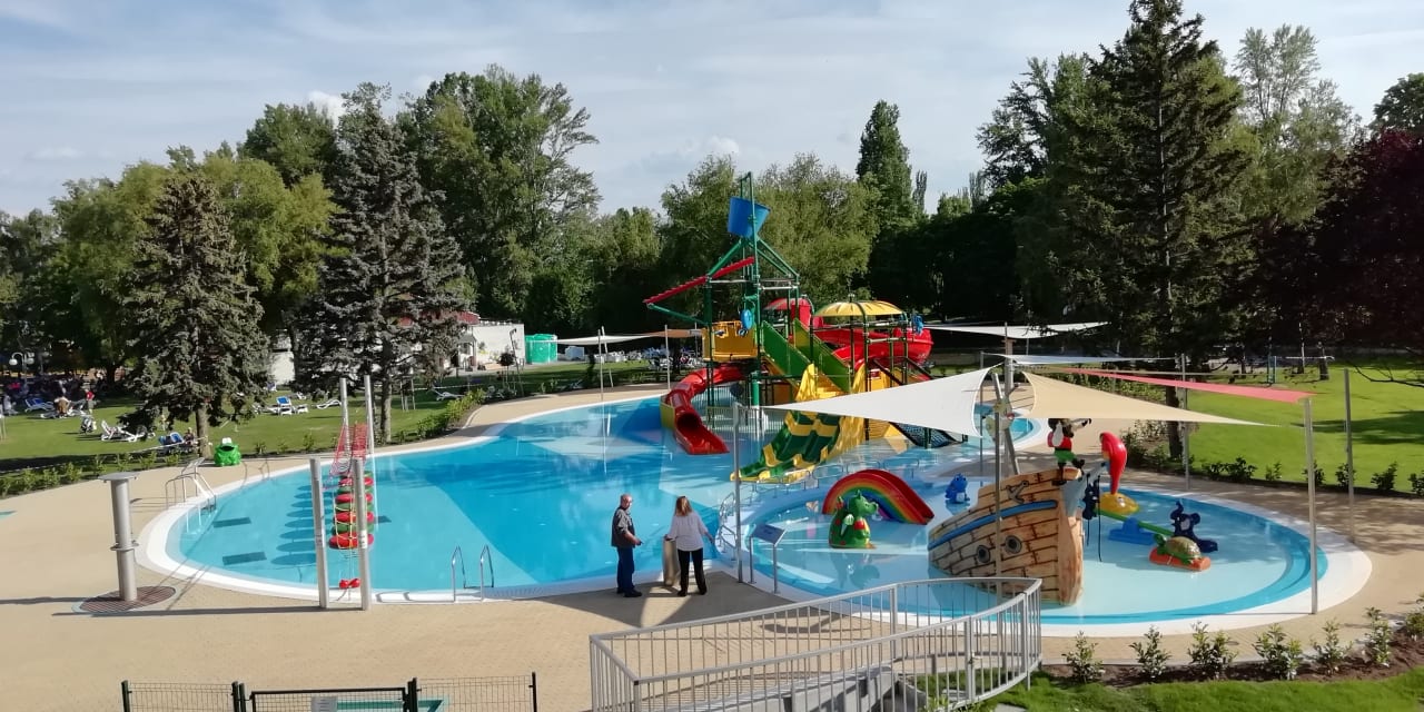 Außenansicht Danubius Hotel Marina