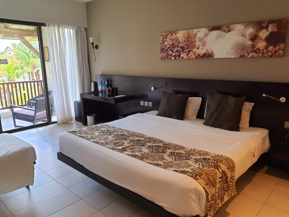 Zimmer Crystals Beach Resort Belle Mare, a member of Radisson Individuals