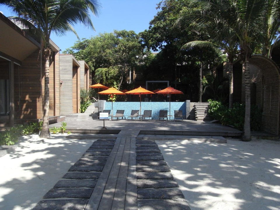 Premier Seaside Zone Sai Kaew Beach Resort