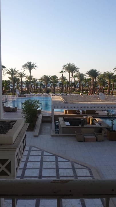 Blick von Balkon  The Grand Hotel Hurghada