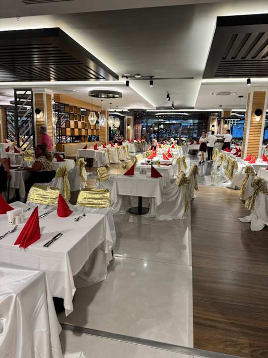 Gastro Diamond De Luxe Hotel & Spa