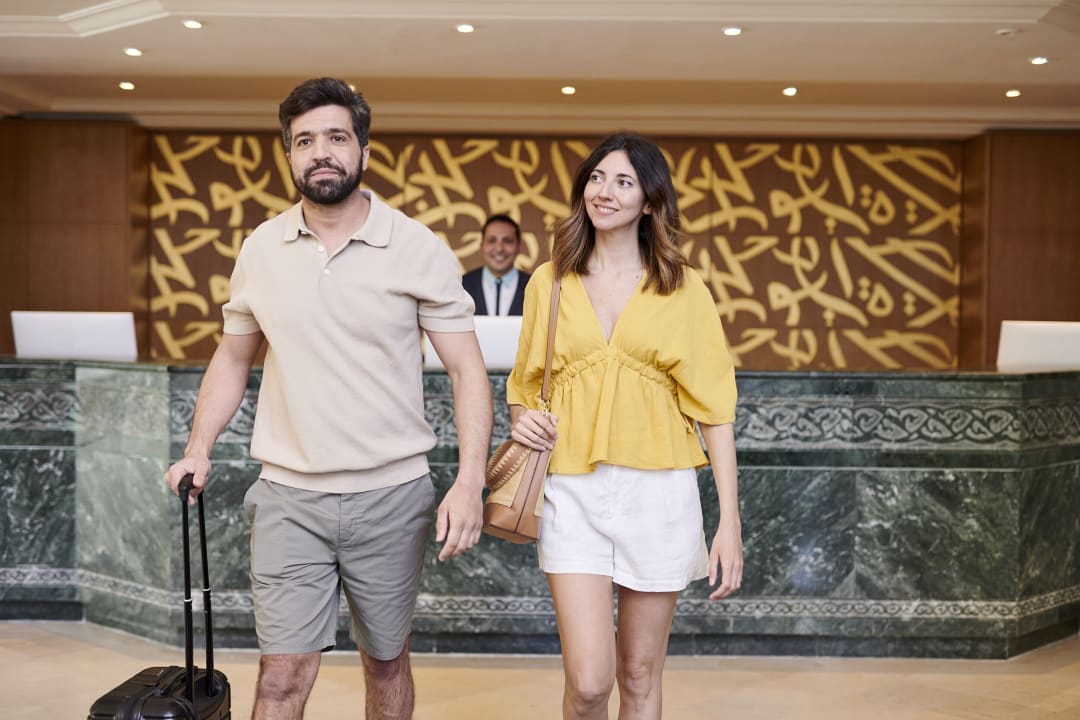 Lobby Iberostar Waves Averroes