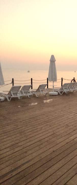 Strand Raymar Resort & Aqua