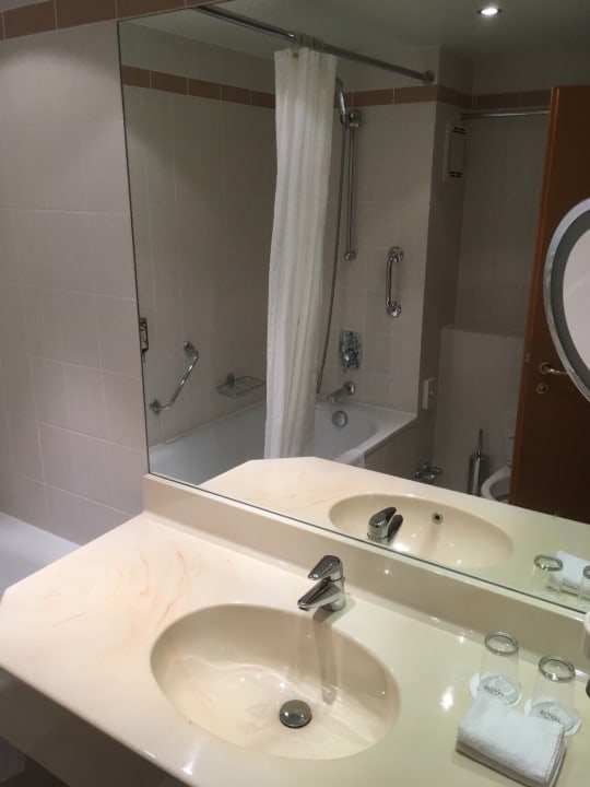 Zimmer Estrel Hotel Berlin