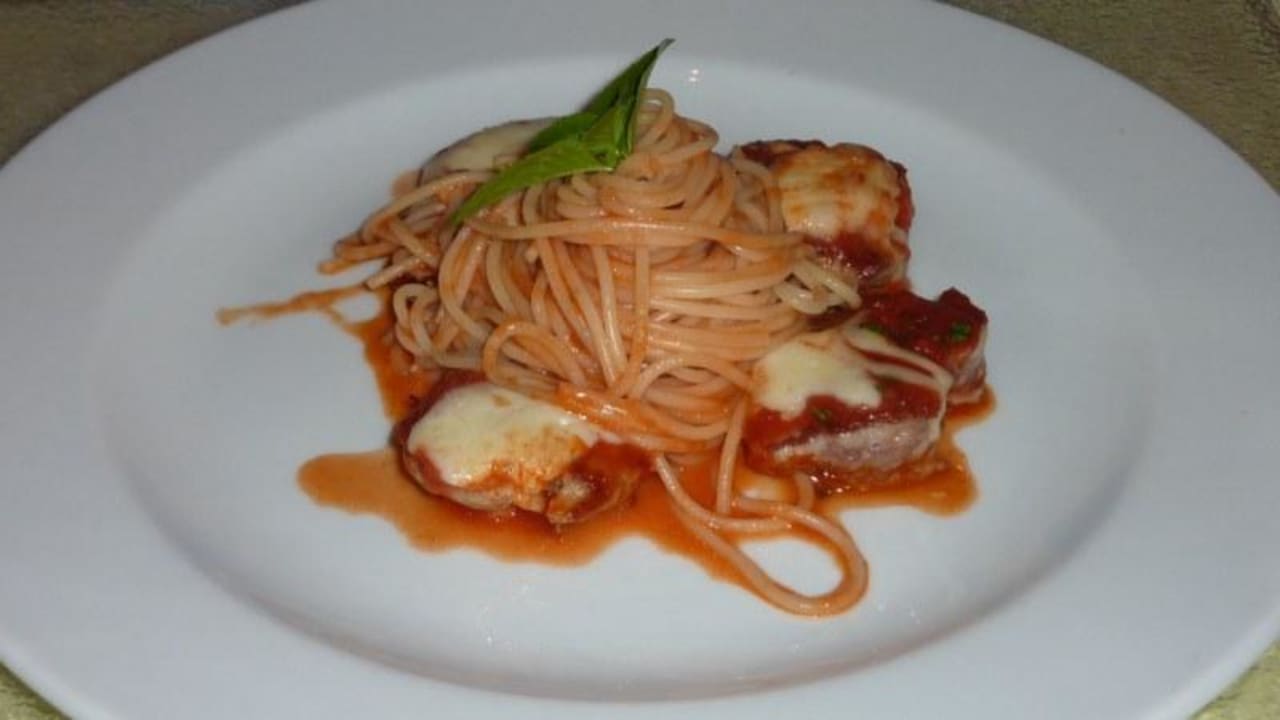 Hauptspeise a la carte Grand Hotel Holiday Resort