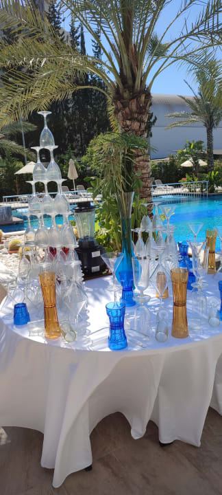 Gastro Seaden Valentine Resort & Spa