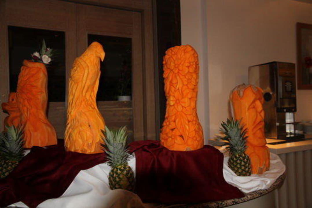 Deko/Verzierung am Buffet Sentido Trendy Verbena Beach