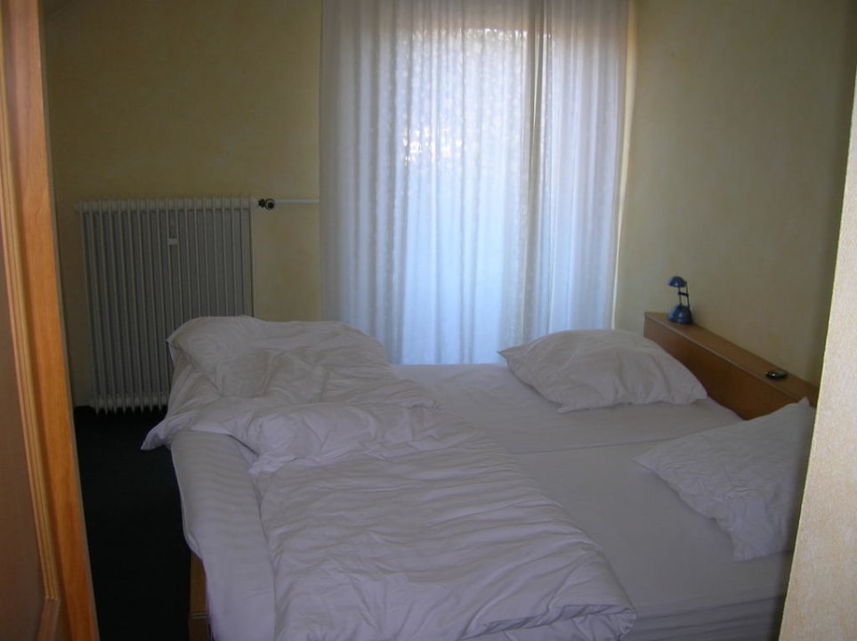 De slaapkamervitrage zonder overgordijnen Landhaus Wiesemann - Ferienwohnungen in Bestlage