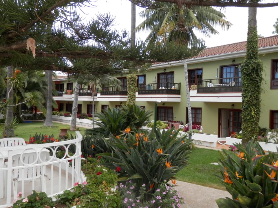 Hotel Ambassador Apartments Ambassador