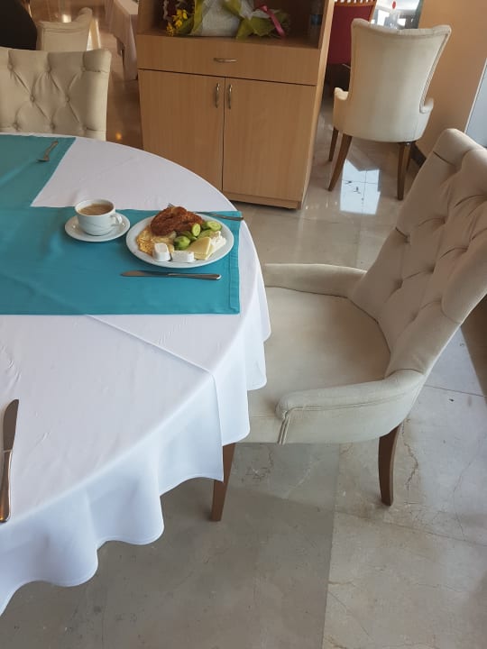 Gastro Narcia Resort Side
