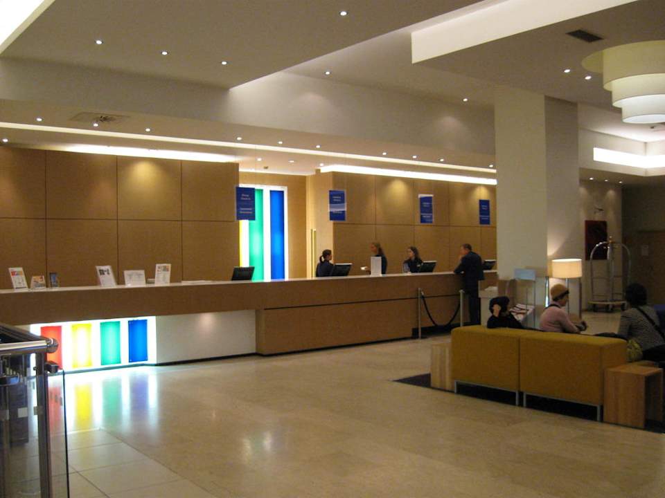 Block 1 - Rezeption Hotel Park Inn Pulkovskaya