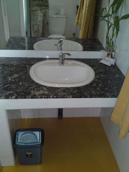 Waschbecken Oak Ray Serene Garden Hotel