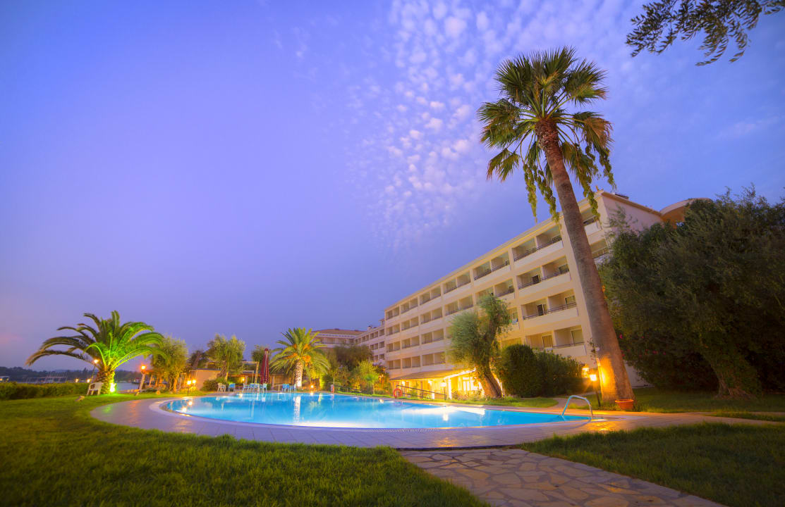 Pool Elea Beach Hotel