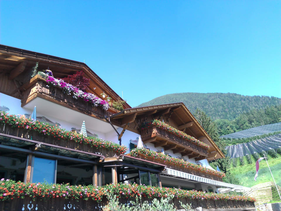 Moserhof, Südseite Hotel Moserhof