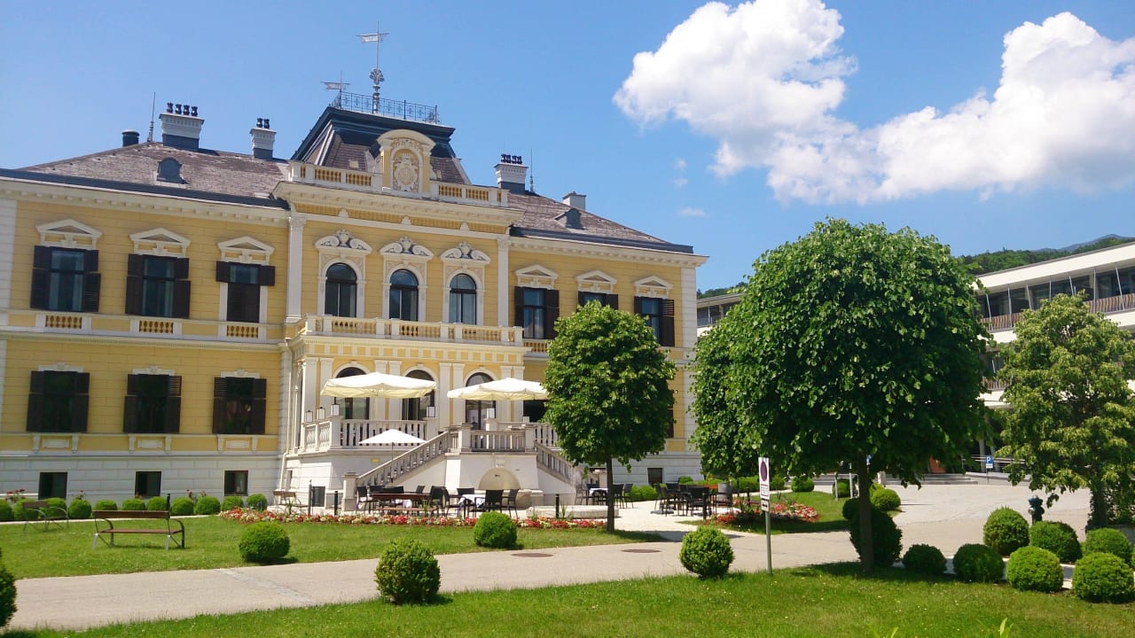 Ansicht Altbau Villa Seilern Vital Resort