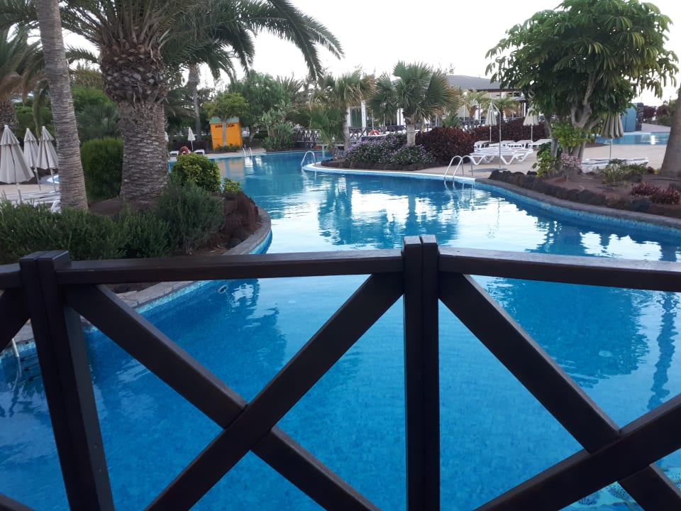 Pool R2 Pajara Beach