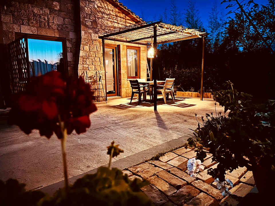 Außenansicht Genari Beach Apartments