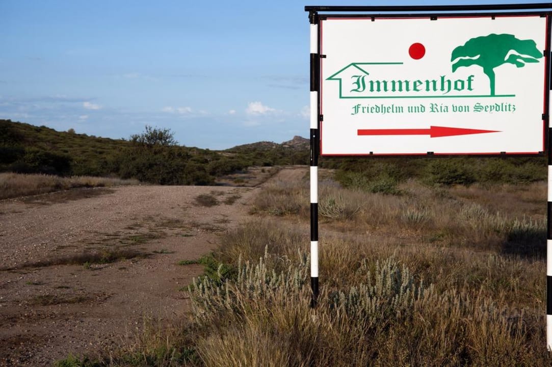 Einfahrt Gästefarm Immenhof