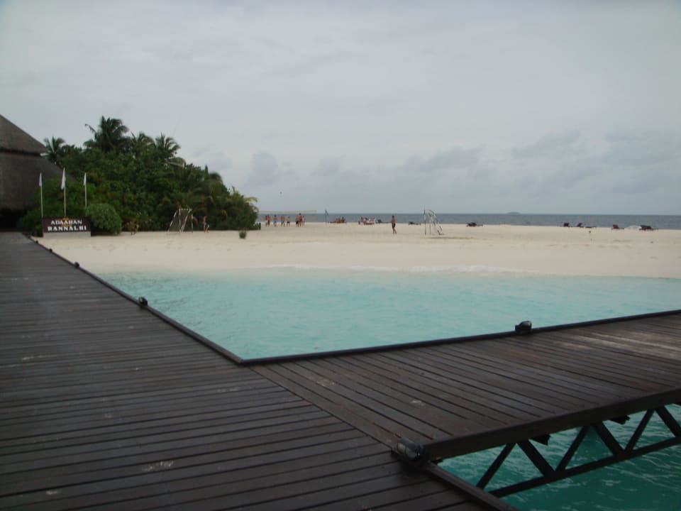 Steg / Strand Adaaran Club Rannalhi - All Inclusive