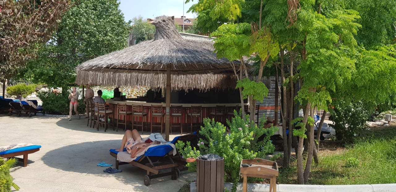 Gartenanlage Club Grand Aqua