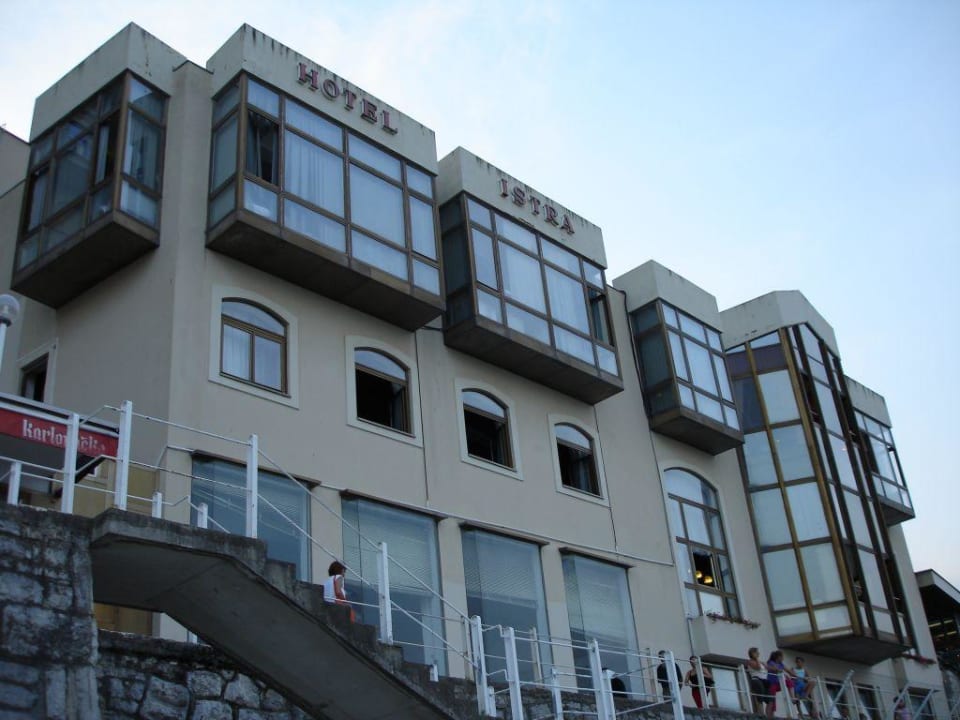 Hotel von der Rückseite Hotel Istra - Liburnia