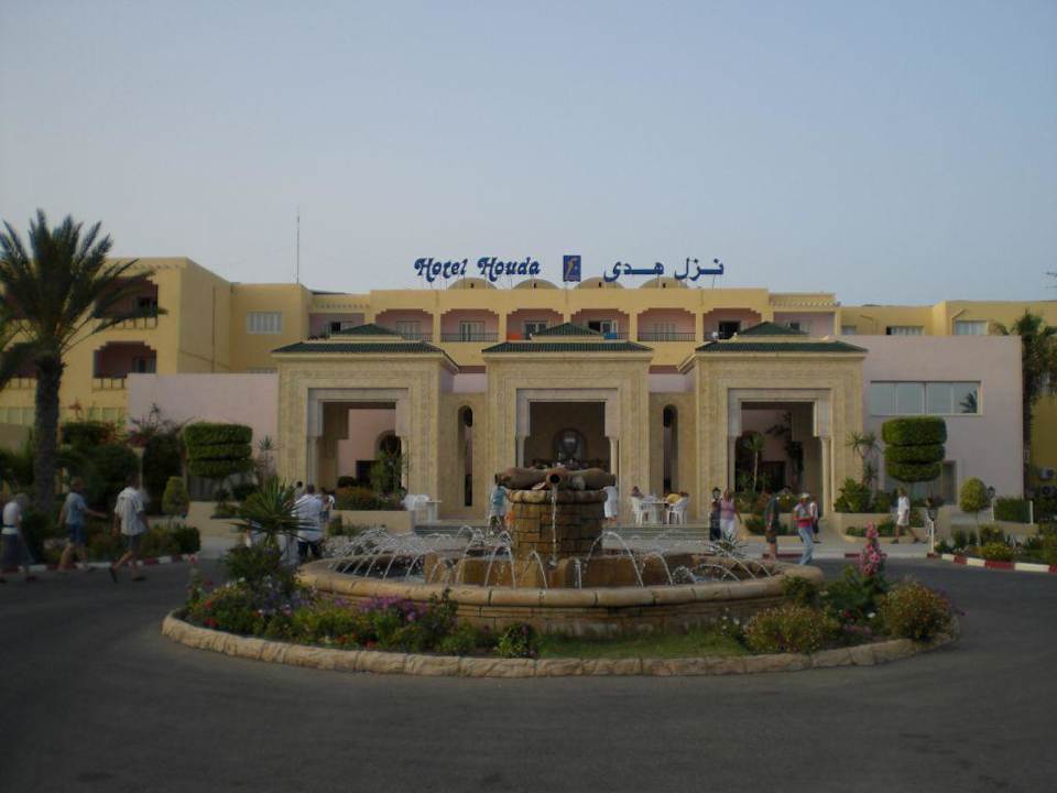 Hotelvorderansicht Houda Golf & Beach Club