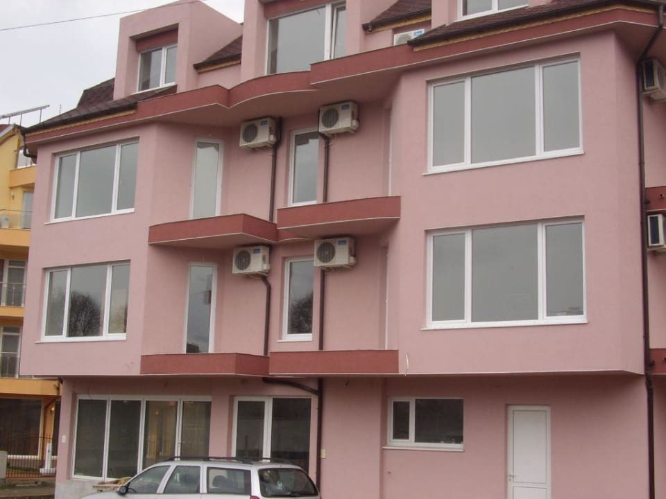 Outside picture Hotel Paradise