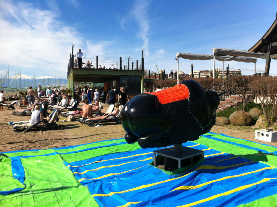 Strandunterhaltung Limak Lara Deluxe Hotel & Resort