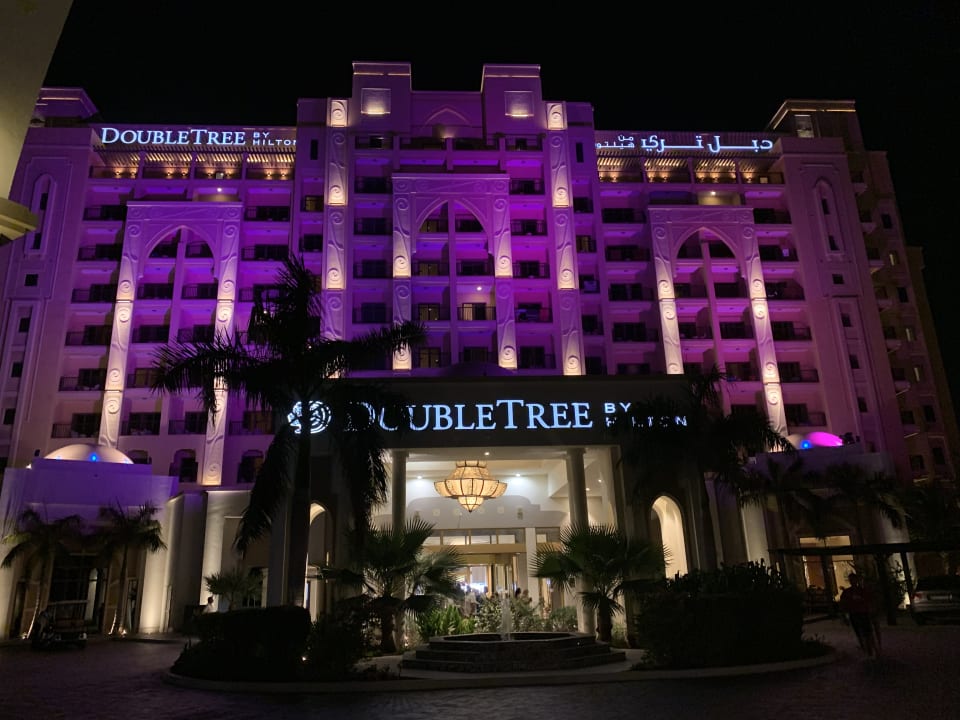 Außenansicht DoubleTree by Hilton Resort & Spa Marjan Island