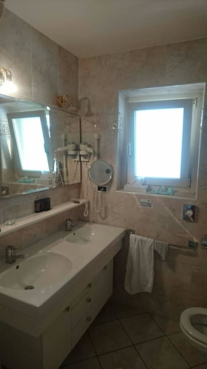 Bad STROBLHOF Active Family SPA Resort