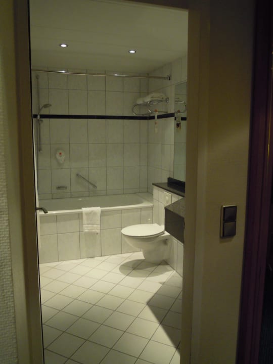 Bad Leonardo Hotel Köln Bonn Airport