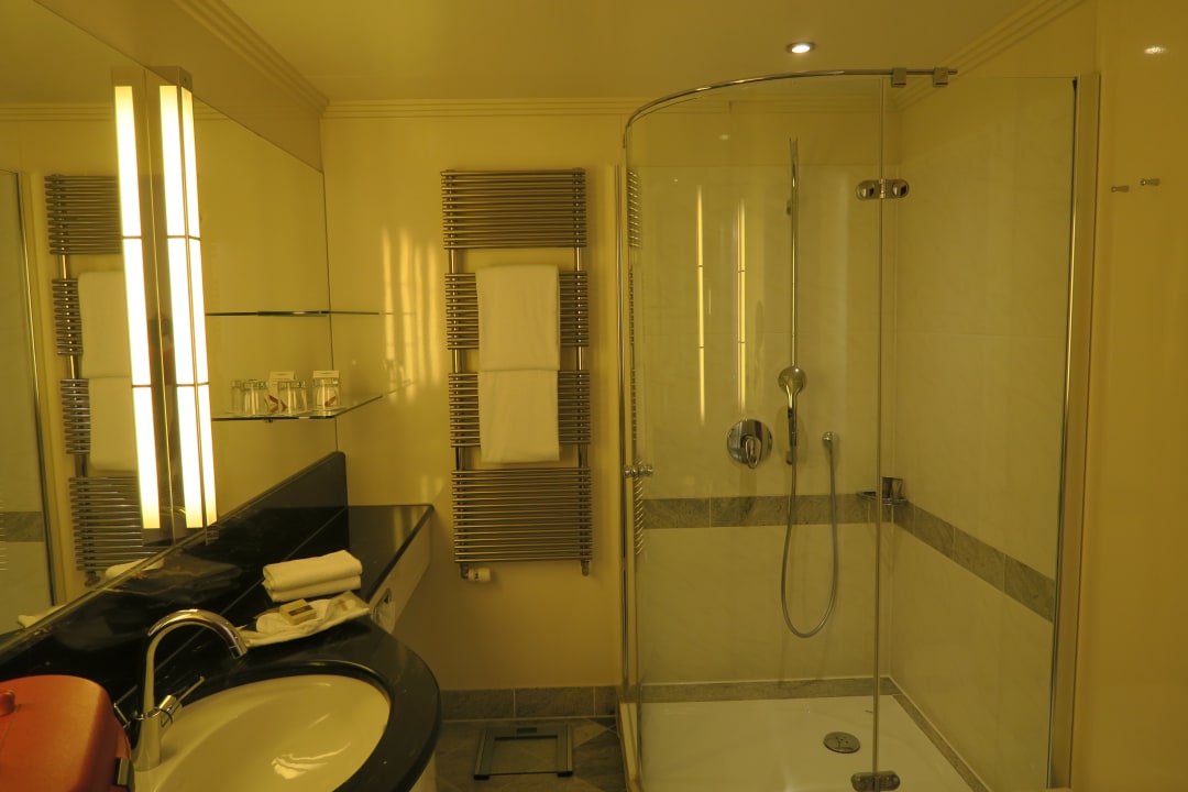 Zimmer Grand Elysée Hamburg