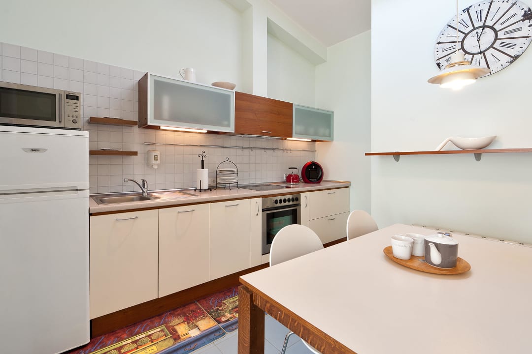 The apartment - two bedrooms apartment Barbacan Apartments