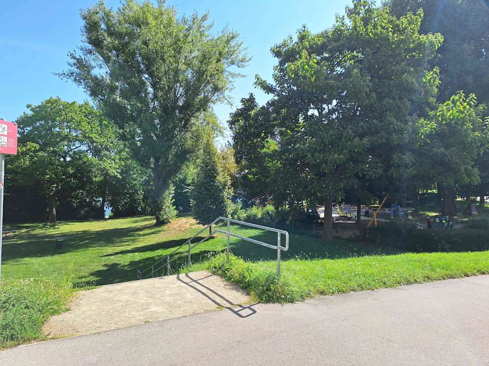 Gartenanlage ARCOTEL Kaiserwasser Wien