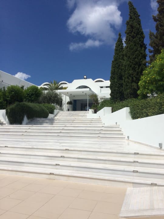 Außenansicht TUI BLUE Oceanis Beach and Spa Resort