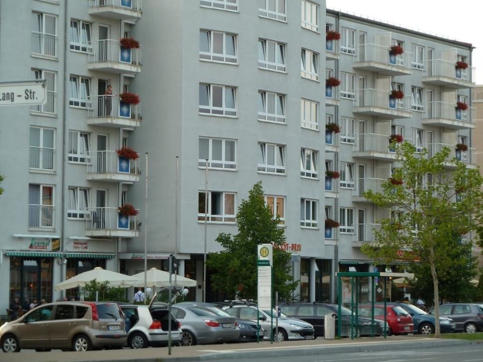 Eingang vom Hotel Hotel Ascot-Bristol