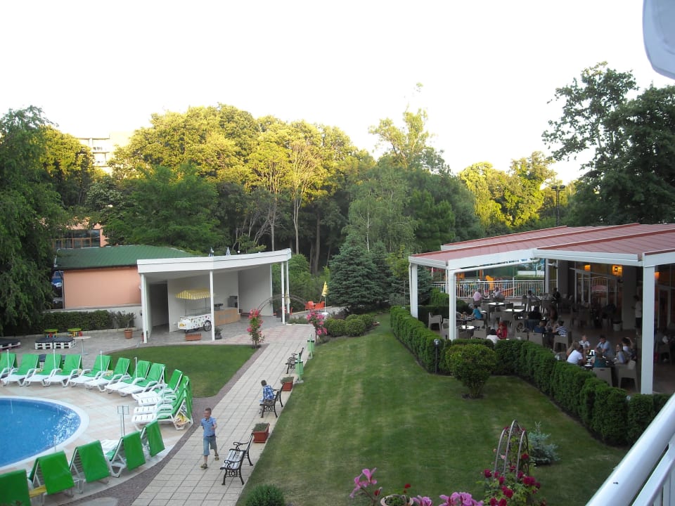 14 Madara Park Hotel