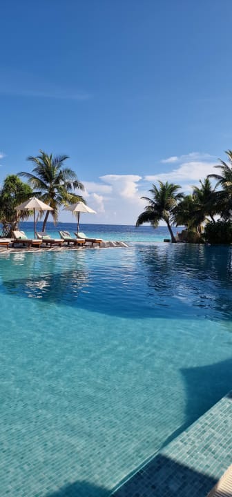 Pool Adaaran Select Meedhupparu Island Resort - Premium All Inclusive