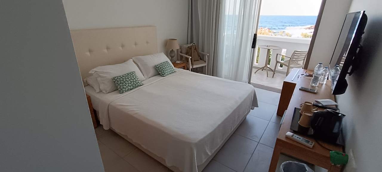 Zimmer Maritimo Beach Hotel