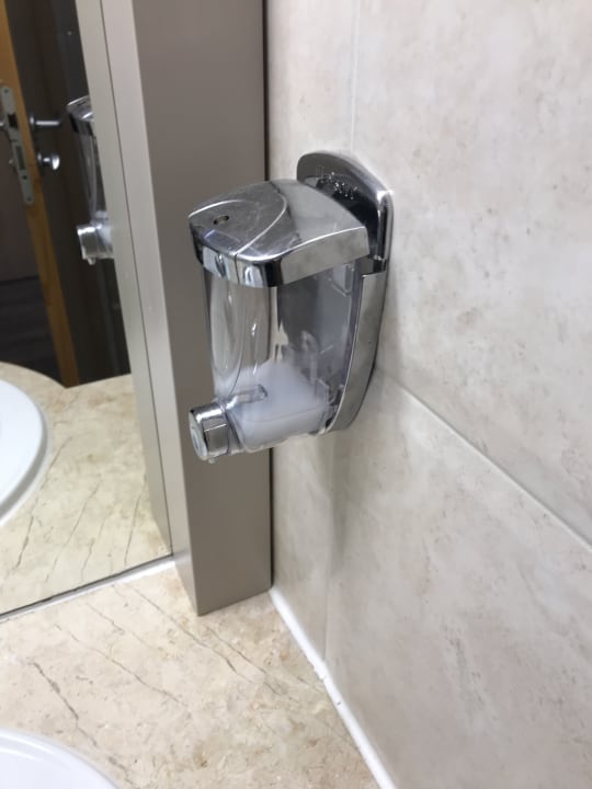 Zimmer Effect Grand Victoria Hotel