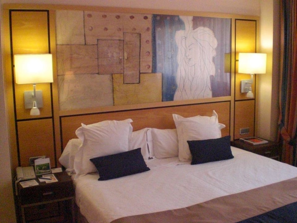 Zimmer H10 Marina Barcelona