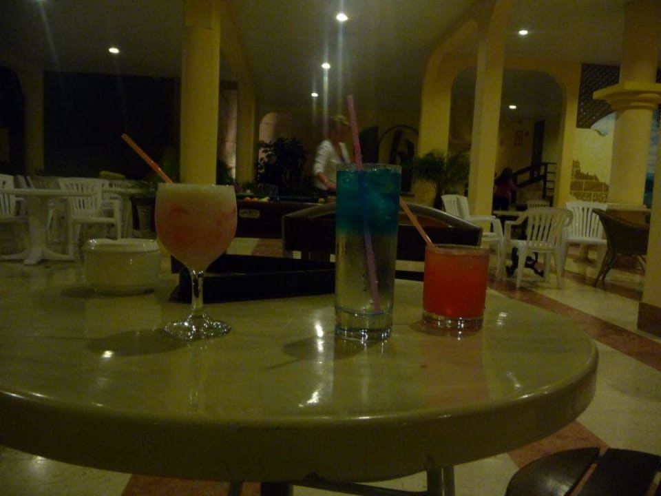 Cöcktails in Hülle und Fülle Sol Rio De Luna y Mares