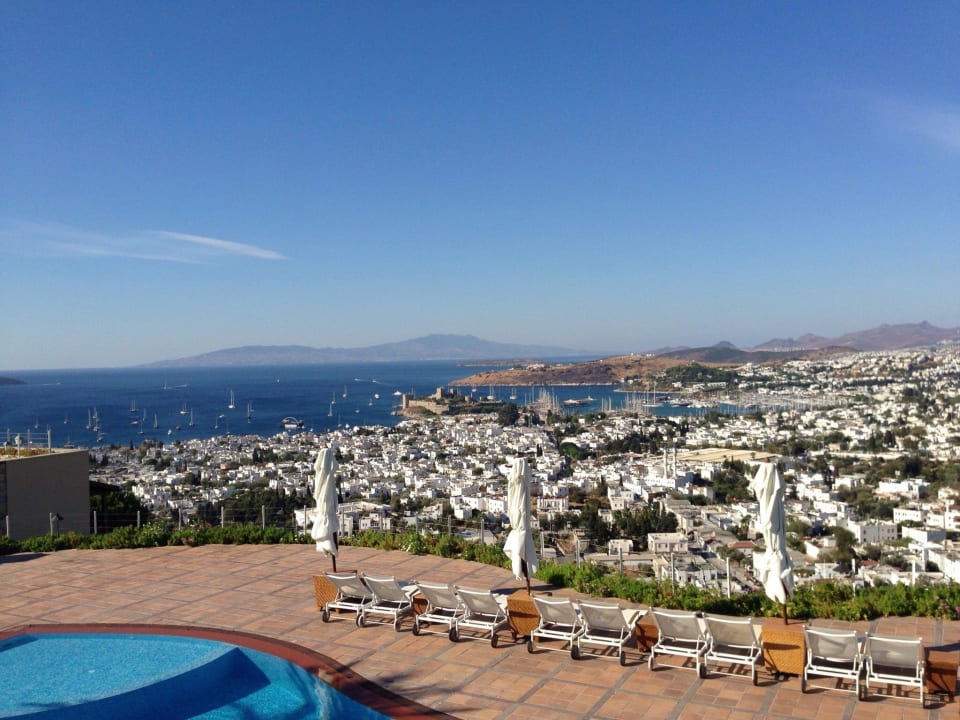 Ausblick beim Frühstücken  The Marmara Bodrum Hotel
