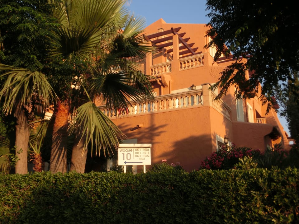 Apartments Aparthotel Ciudad Laurel