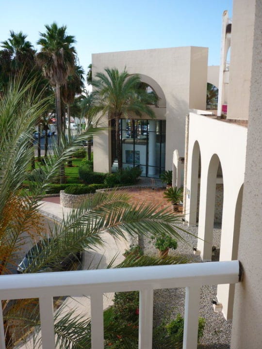 Hotel von der Eingangsansicht Protur Safari Park Aparthotel